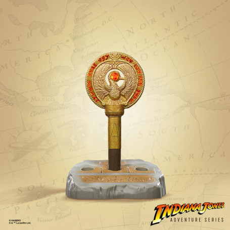 Hasbro - Medaglione con scettro di Ra's - Serie Avventura Indiana Jones: I Predatori dell'Arca Perduta Replica 1/1
