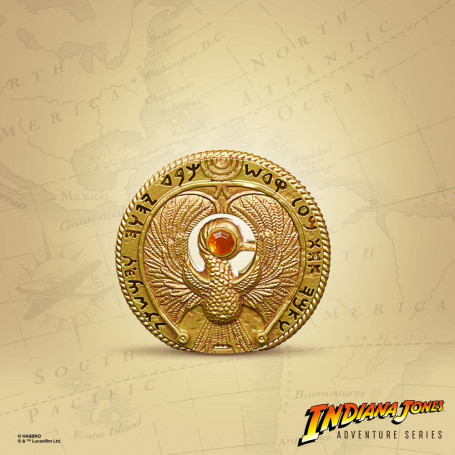 Hasbro - Medaglione con scettro di Ra's - Serie Avventura Indiana Jones: I Predatori dell'Arca Perduta Replica 1/1