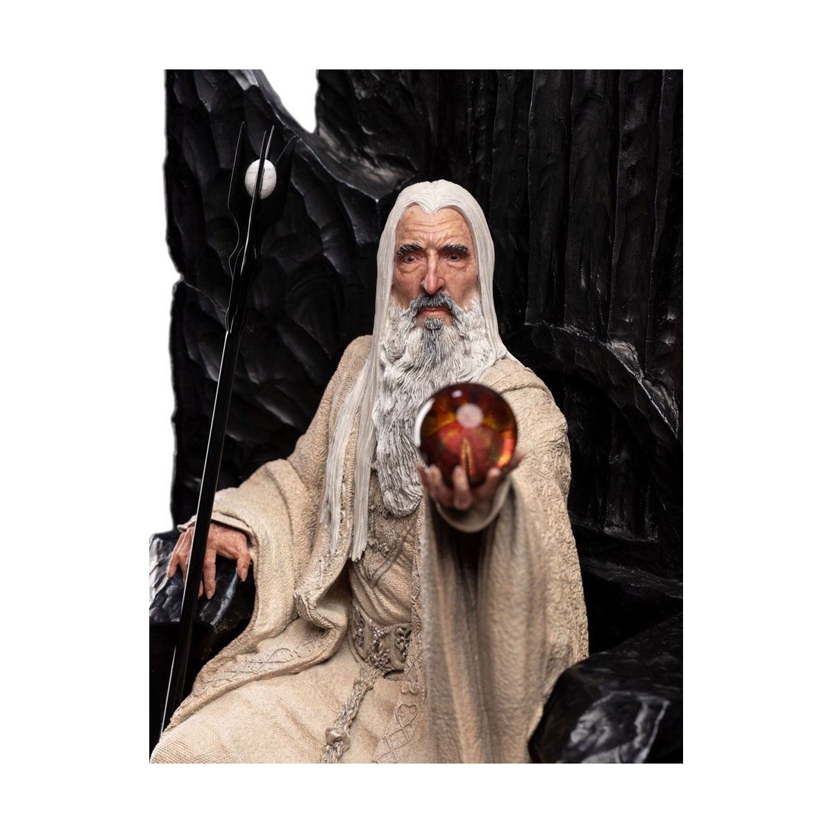 Weta - Il Signore degli Anelli - Statua di Saruman il Bianco in Trono 1/6