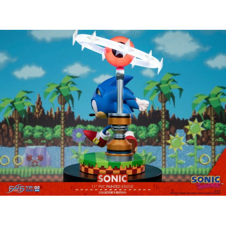First 4 Figures - Statua in PVC di Sonic the Hedgehog in edizione da collezione 