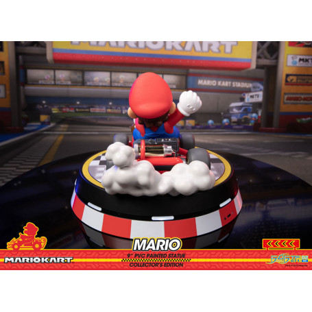 First 4 Figures - Statua in PVC di Mario Kart - MARIO Edizione da Collezione