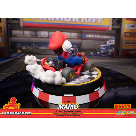 First 4 Figures - Statua in PVC di Mario Kart - MARIO Edizione da Collezione