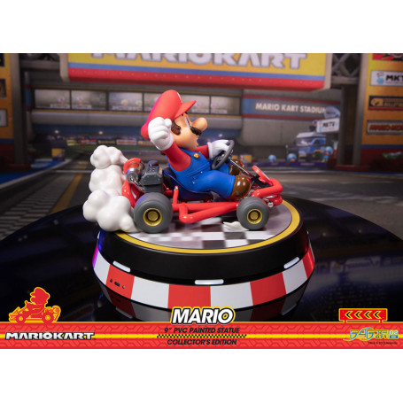 First 4 Figures - Statua in PVC di Mario Kart - MARIO Edizione da Collezione