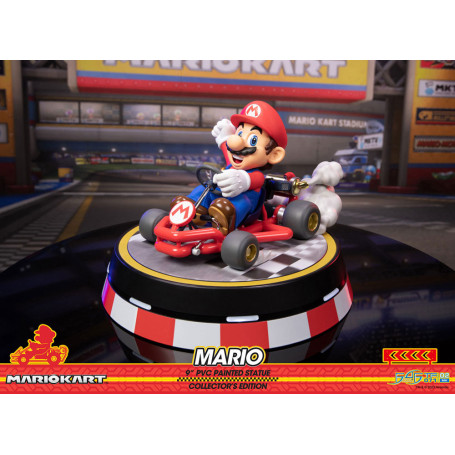First 4 Figures - Statua in PVC di Mario Kart - MARIO Edizione da Collezione