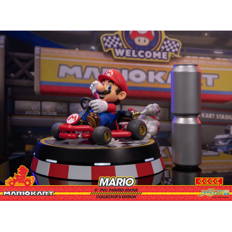 First 4 Figures - Statua in PVC di Mario Kart - MARIO Edizione da Collezione