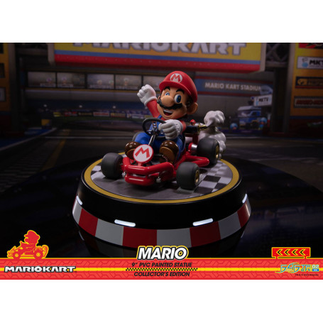 First 4 Figures - Statua in PVC di Mario Kart - MARIO Edizione da Collezione
