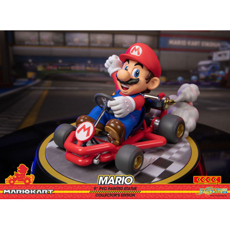 First 4 Figures - Statua in PVC di Mario Kart - MARIO Edizione da Collezione