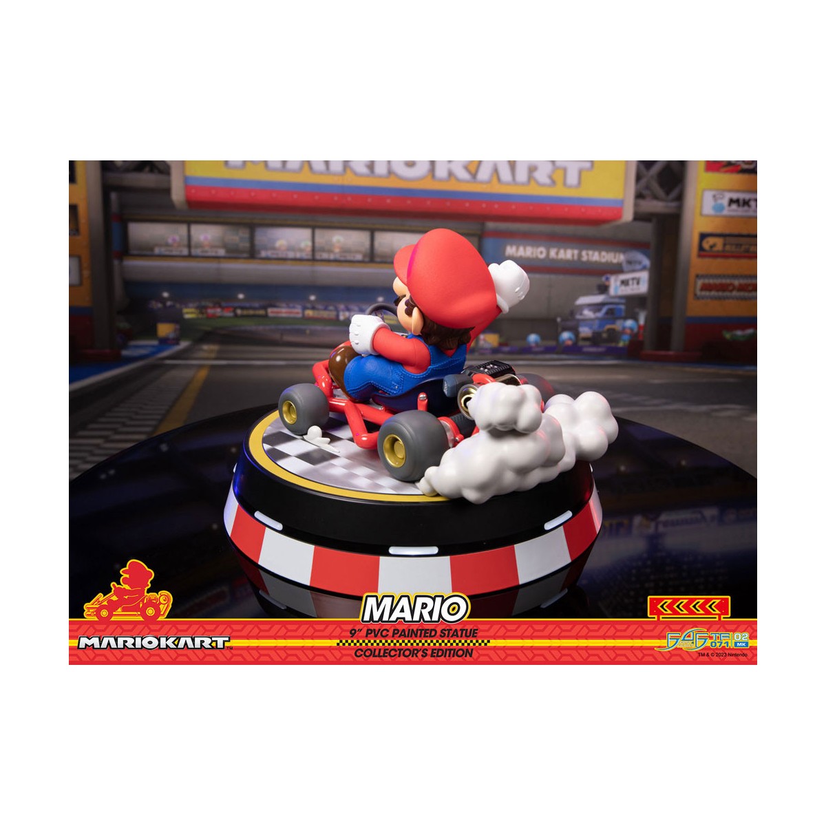 First 4 Figures - Statua in PVC di Mario Kart - MARIO Edizione da Collezione