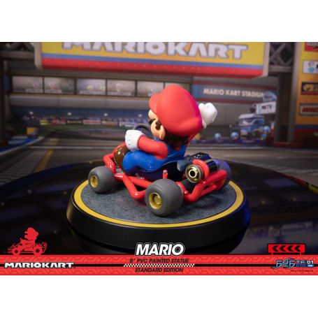 First 4 Figures - Mario Kart - Statua in PVC MARIO Edizione Standard