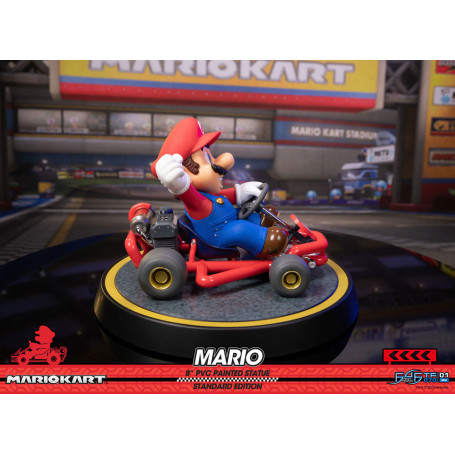 First 4 Figures - Mario Kart - Statua in PVC MARIO Edizione Standard