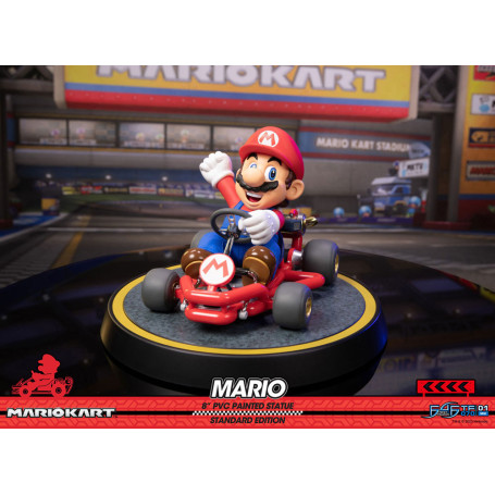 First 4 Figures - Mario Kart - Statua in PVC MARIO Edizione Standard