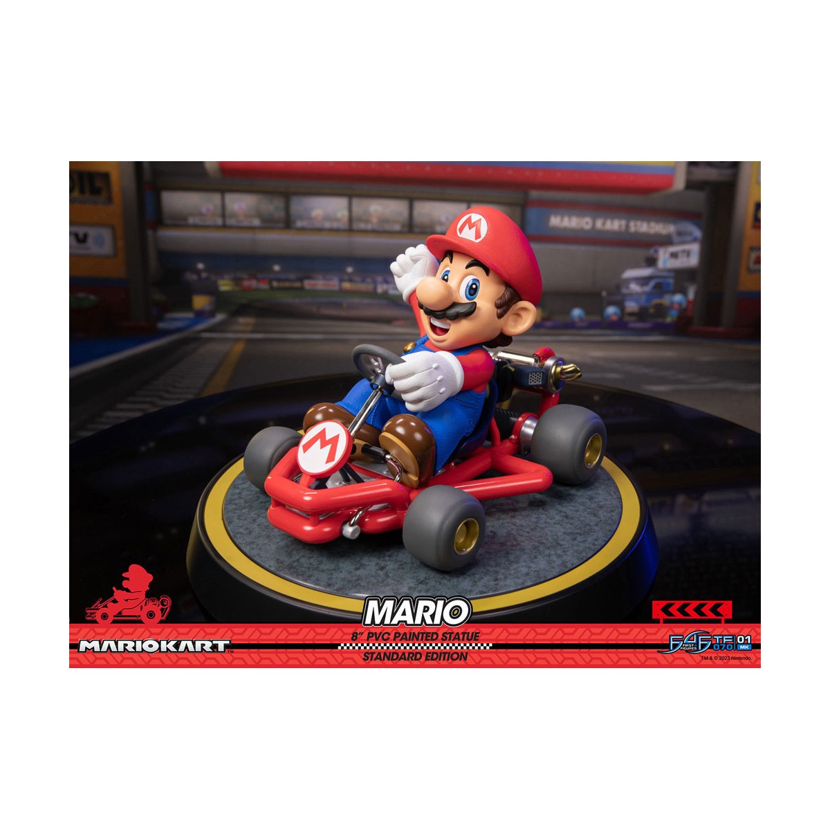 First 4 Figures - Mario Kart - Statua in PVC MARIO Edizione Standard