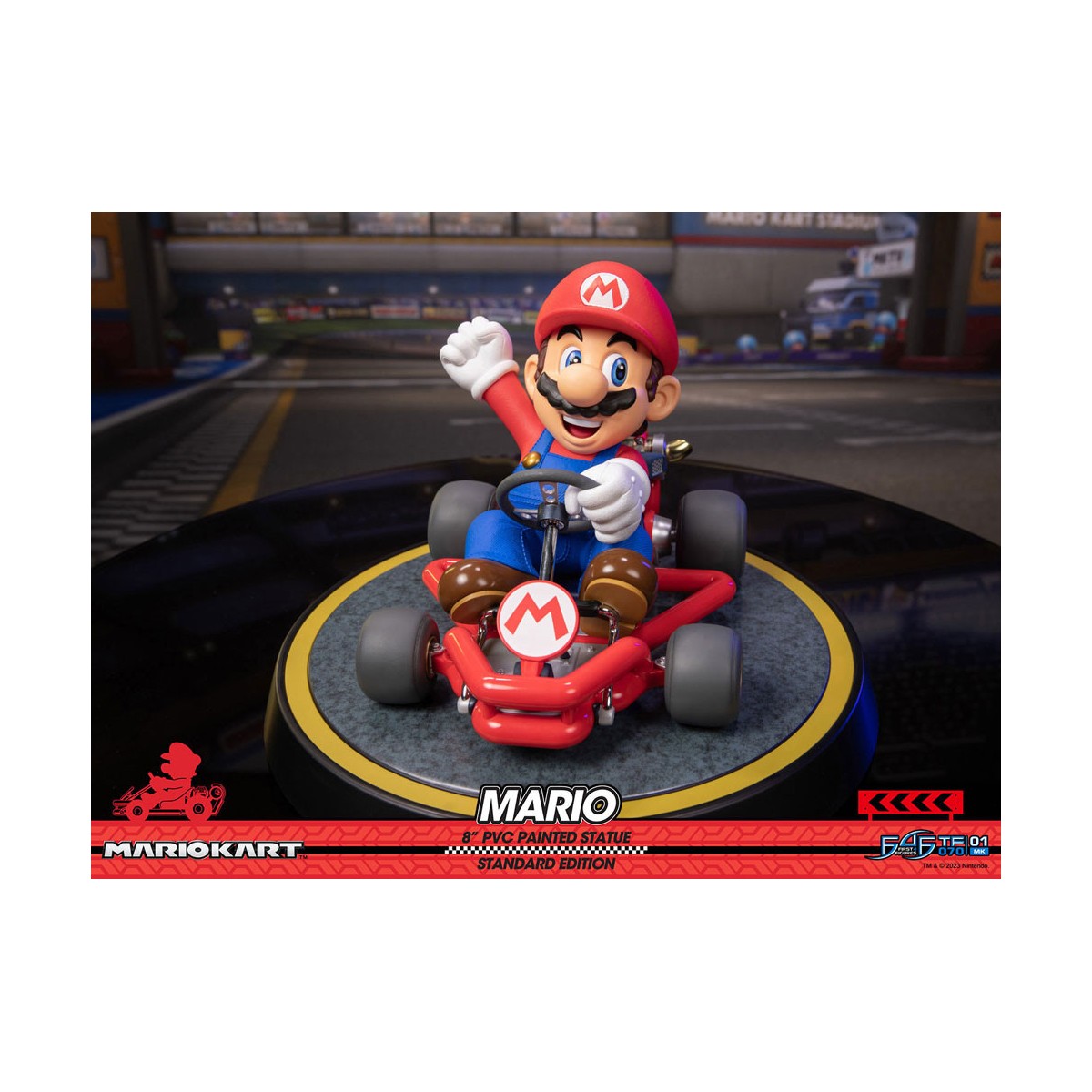 First 4 Figures - Mario Kart - Statua in PVC MARIO Edizione Standard