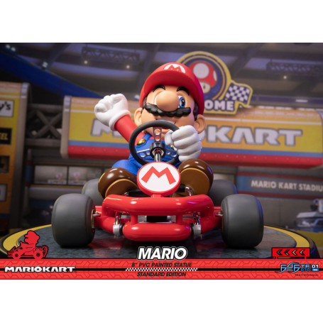 First 4 Figures - Mario Kart - Statua in PVC MARIO Edizione Standard