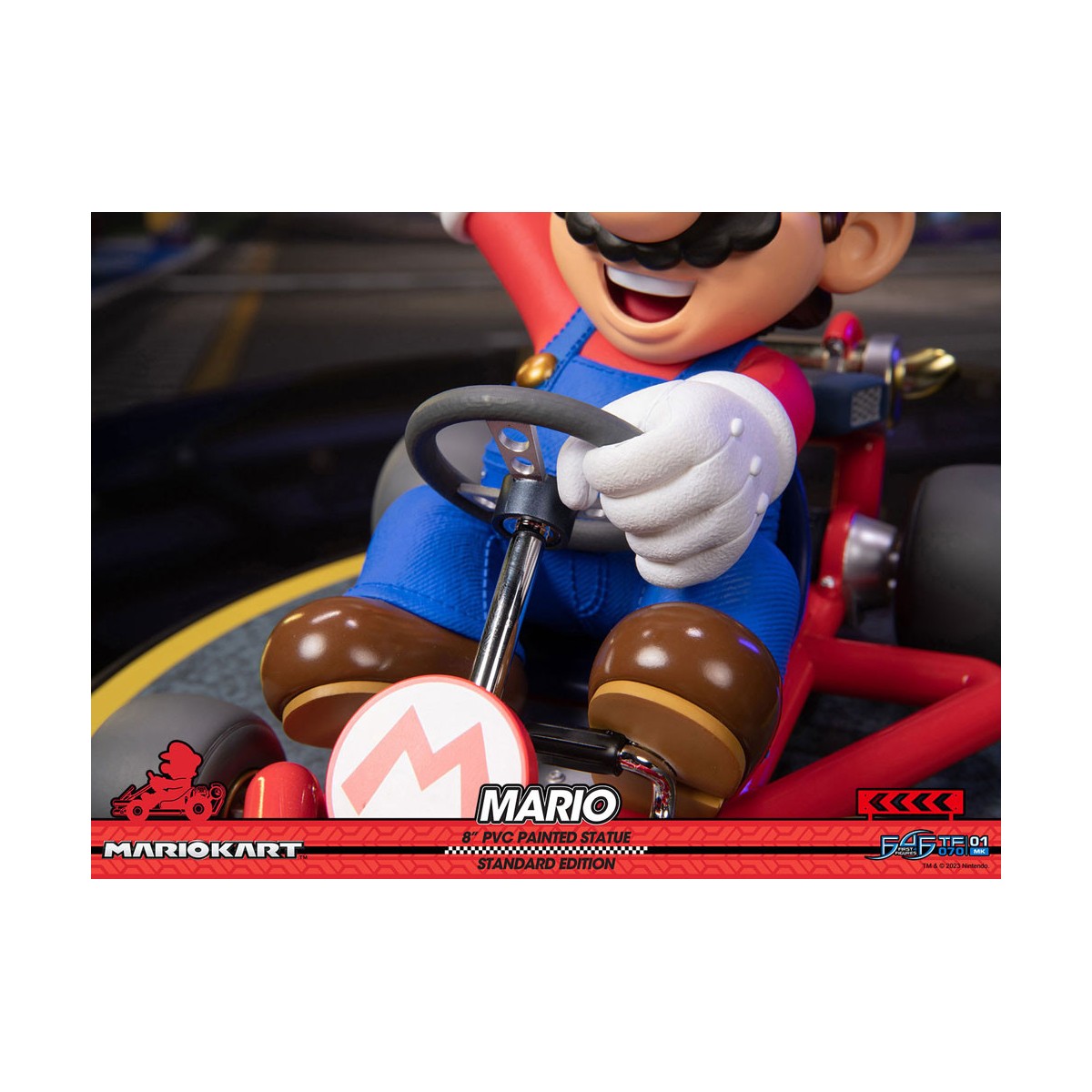 First 4 Figures - Mario Kart - Statua in PVC MARIO Edizione Standard