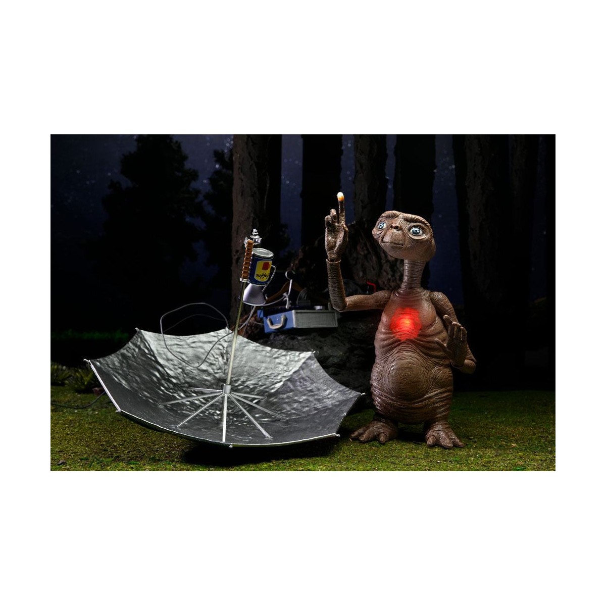 Neca - E.T. L'extra-terrestre - Ultimate Deluxe E.T.