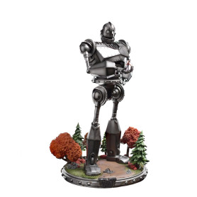 Iron Studios - Mezza scala artistica 1/20 - Statuetta del Gigante di Ferro e di Hogarth Hughes