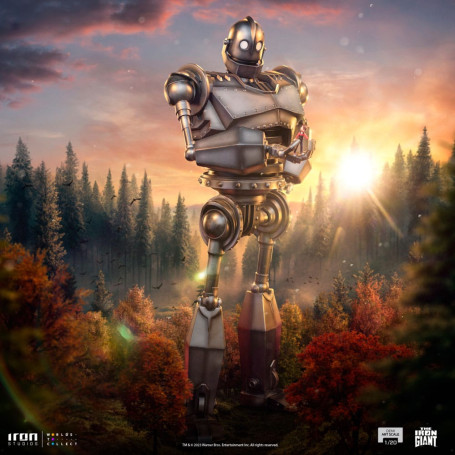 Iron Studios - Mezza scala artistica 1/20 - Statuetta del Gigante di Ferro e di Hogarth Hughes