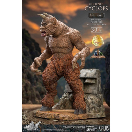 Star ace - Ray Harryhausens Horned Cyclops Deluxe Version - The Seventh Voyage of Sinbad statuetta in vinile morbido.