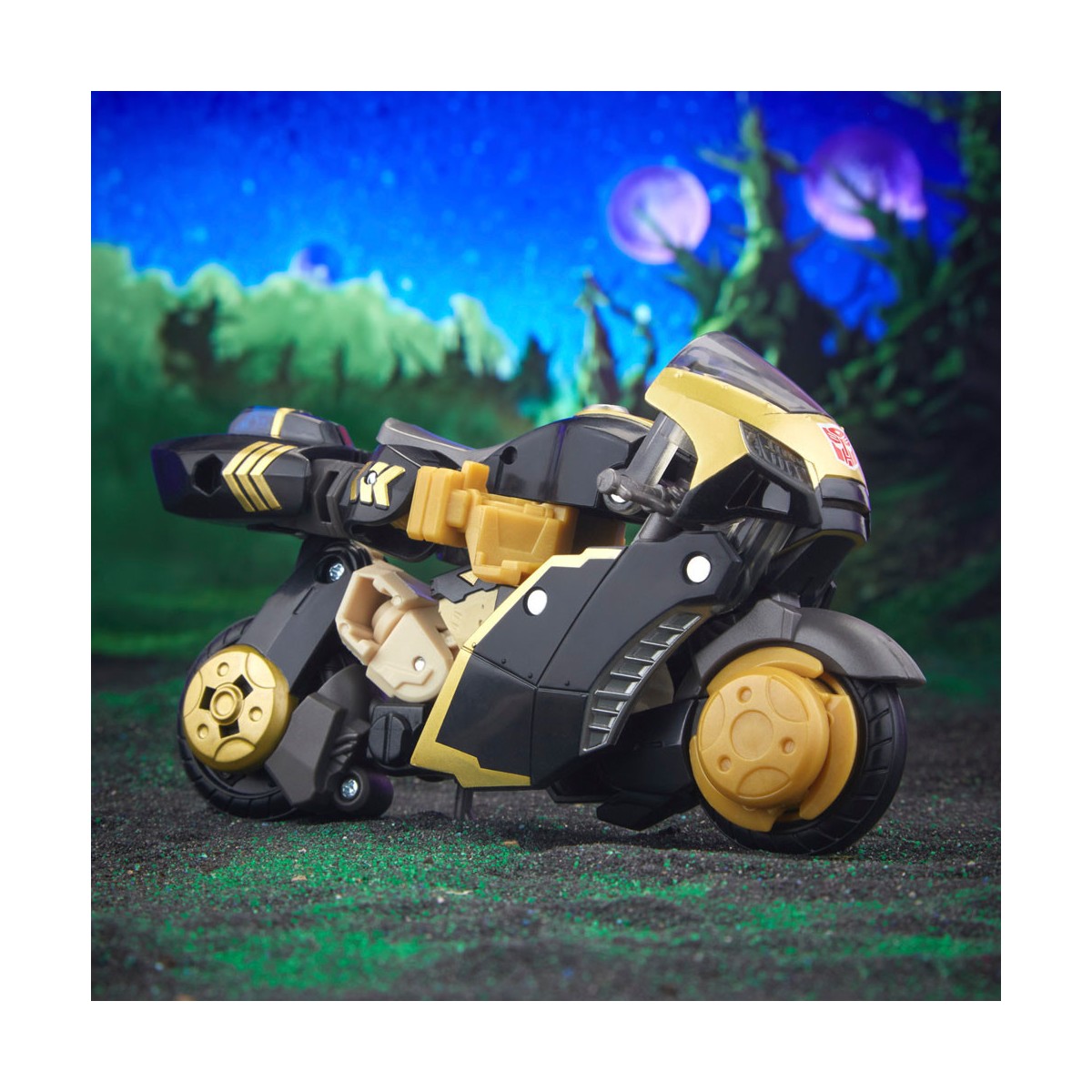 Hasbro - Transformers Generation Legacy - UNIVERSO ANIMATO PROWLL - Classe Deluxe Autobot
