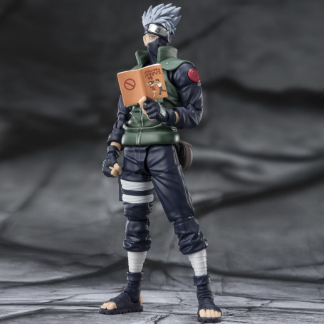 Bandai Tamashi Nation SH Figuarts SHF - Hatake Kakashi IL FAMOSO EROE CONDIVISO - Naruto Shippuden