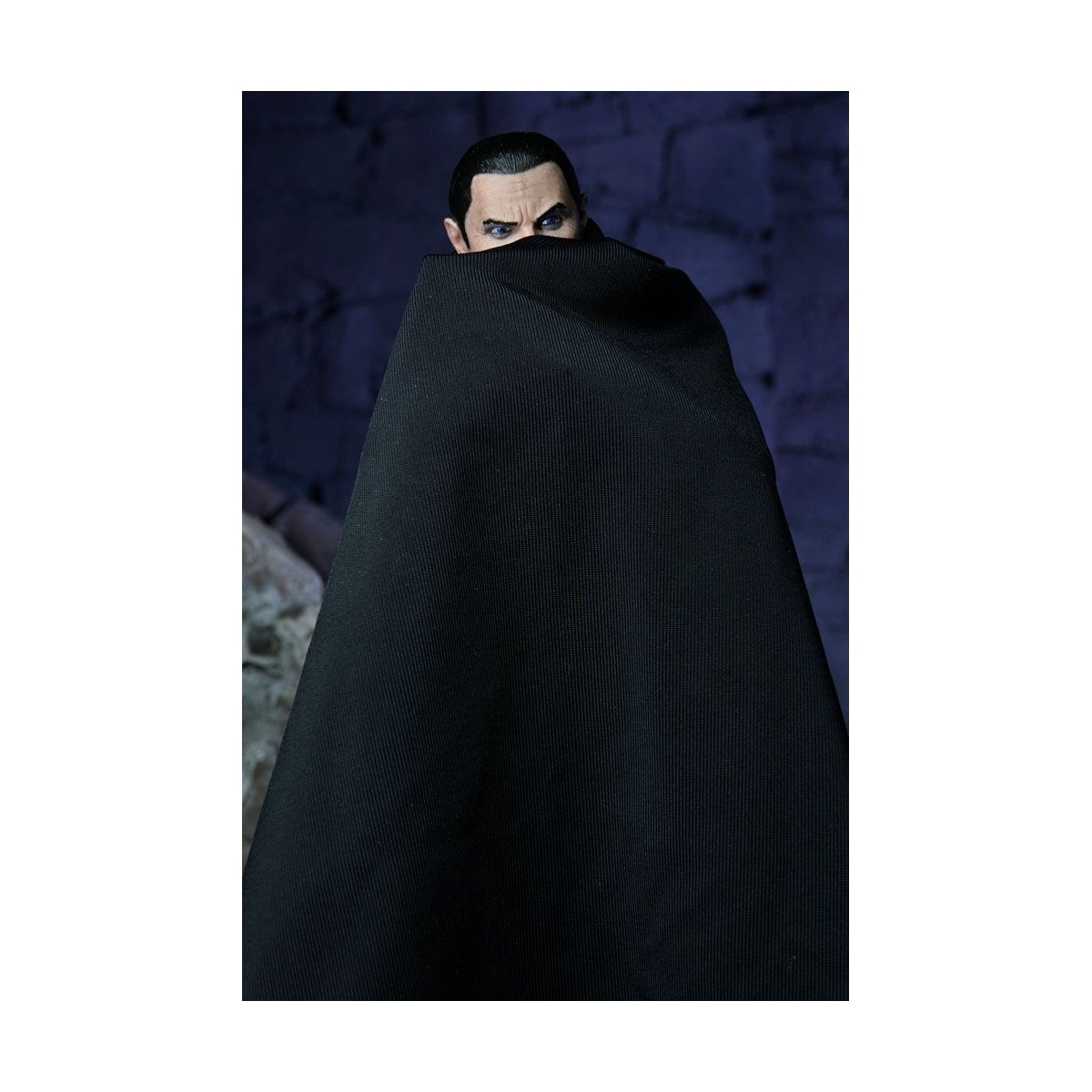 NECA - Ultimate Dracula Transylvania/Versione a colori - Mostri universali