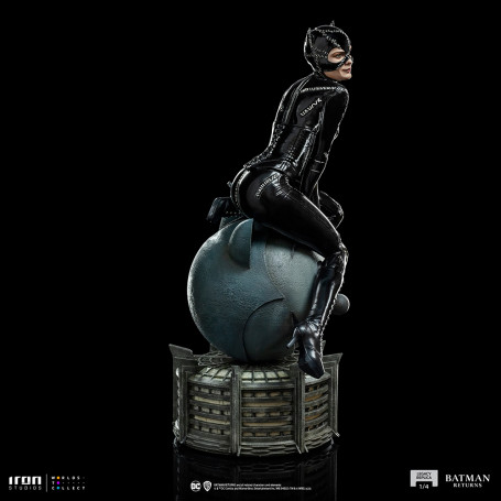 Iron Studios DC Comics - Legacy Replica 1/4 - Catwoman Batman Returns