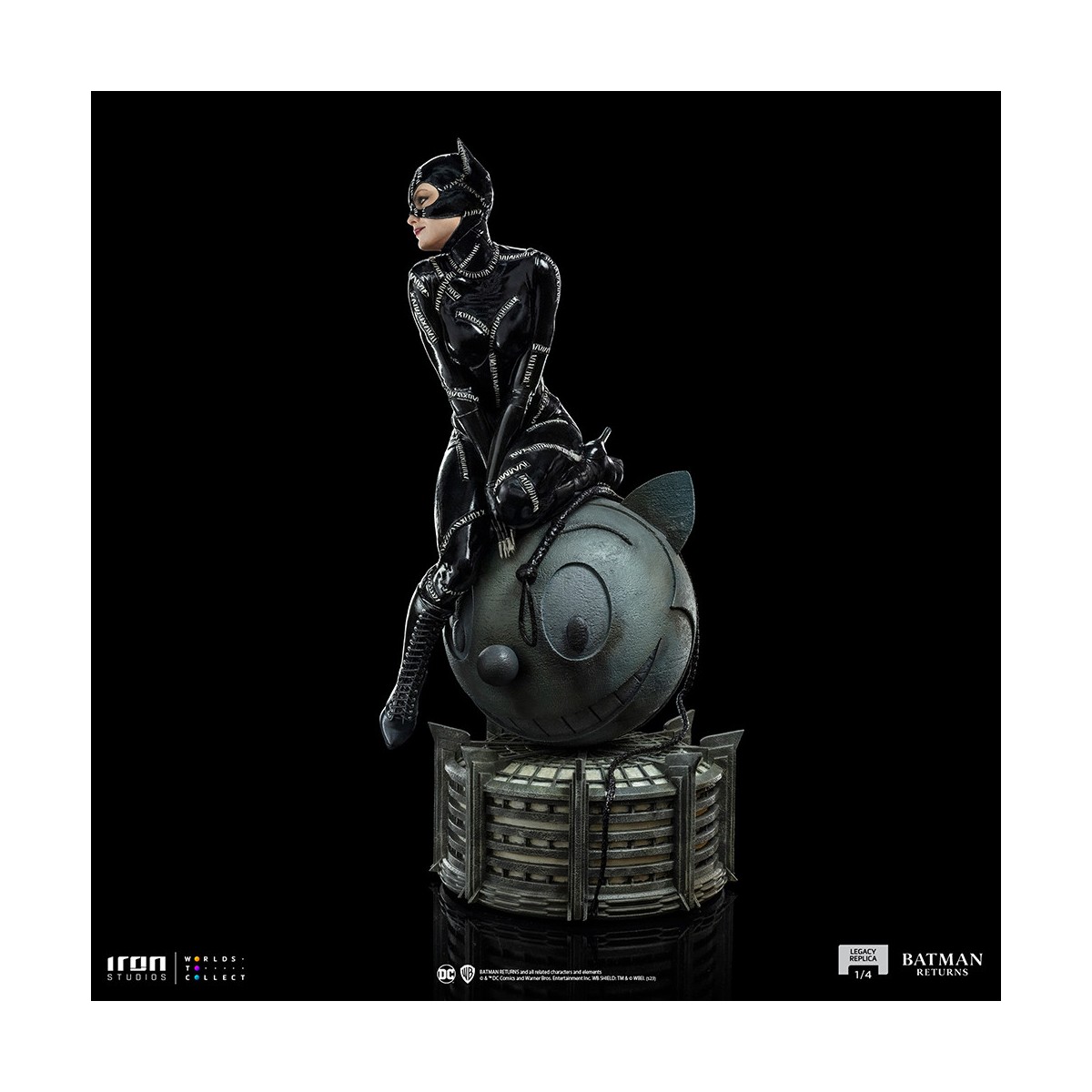 Iron Studios DC Comics - Legacy Replica 1/4 - Catwoman Batman Returns