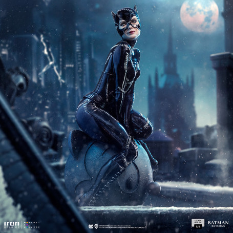 Iron Studios DC Comics - Legacy Replica 1/4 - Catwoman Batman Returns