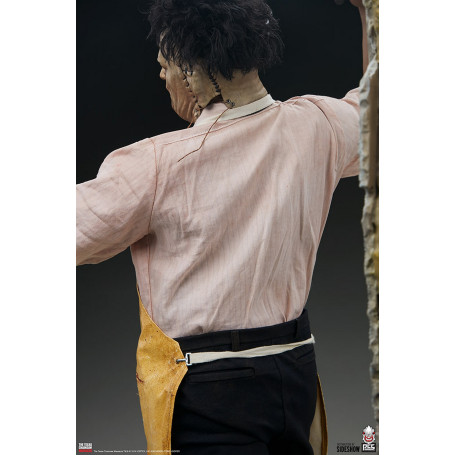 Premium Collectibles Studio - The Texas Chainsaw Massacre: Leatherface - Il Macellaio - Statua in scala 1:3