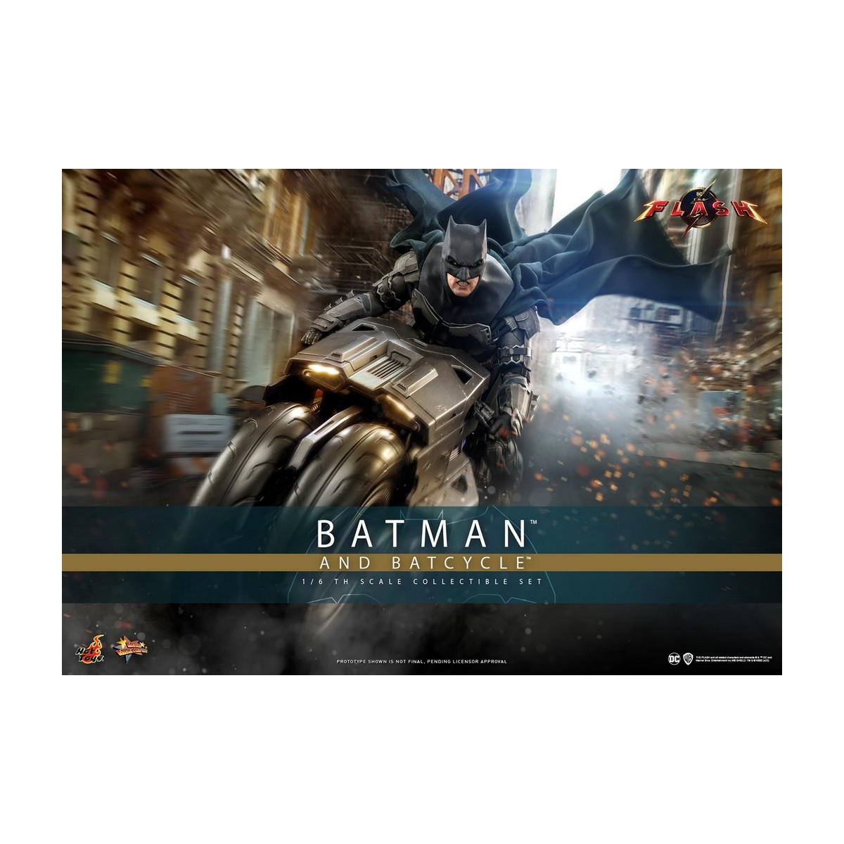 Hot Toys - DC Comics - Batman (Affleck) e Batcycle 1:6 Scala Set di Figure The Flash - Movie Masterpiece 1/6