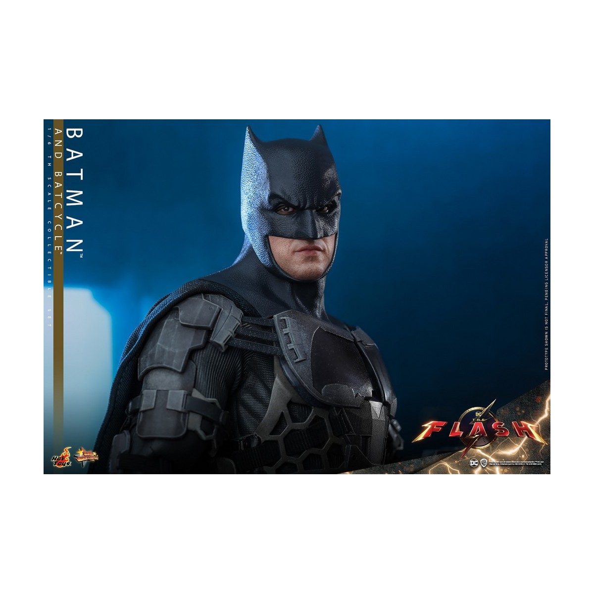 Hot Toys - DC Comics - Batman (Affleck) e Batcycle 1:6 Scala Set di Figure The Flash - Movie Masterpiece 1/6