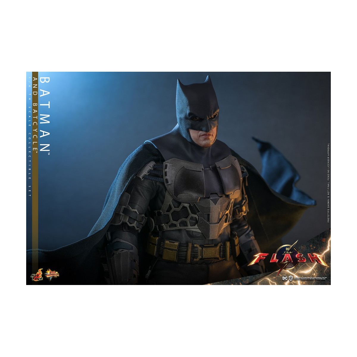 Hot Toys - DC Comics - Batman (Affleck) e Batcycle 1:6 Scala Set di Figure The Flash - Movie Masterpiece 1/6