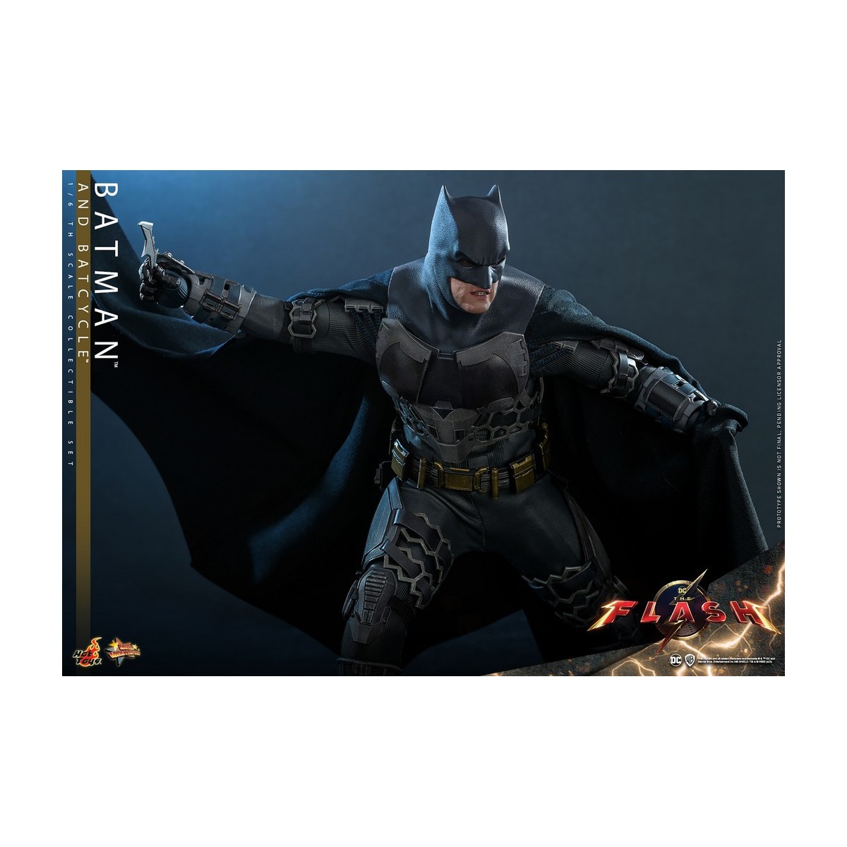 Hot Toys - DC Comics - Batman (Affleck) e Batcycle 1:6 Scala Set di Figure The Flash - Movie Masterpiece 1/6
