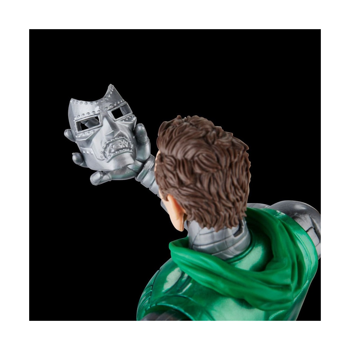 Leggende Marvel - CAPITANO MARVEL VS DR. DOOM - Vendicatori: oltre i più potenti della Terra