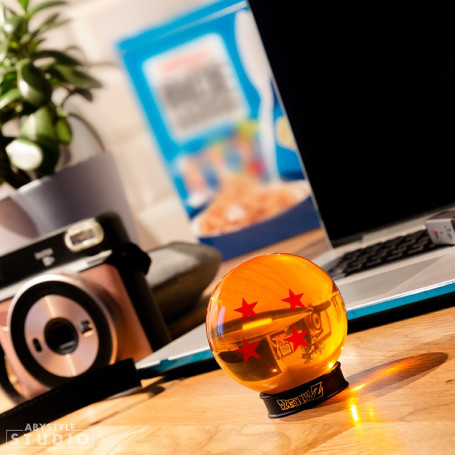ABYstyle - Dragon Ball Z - DRAGON BALL - sfera di cristallo a 4 stelle 75 mm + base